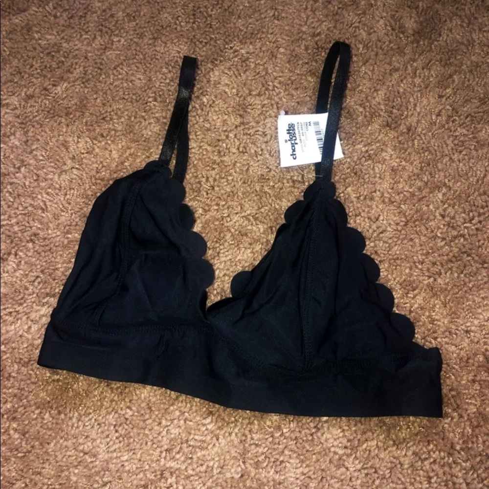 Charlotte Russe Flower Outline Bralette